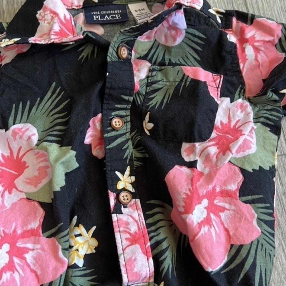 The Children’s Place Floral Onesie Size 6-9M - Picture 3 of 5